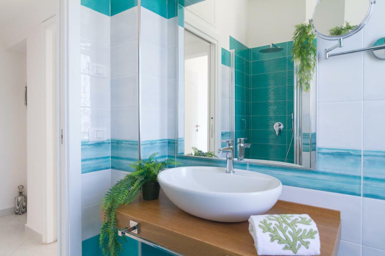 Aquamarine Relaxing Capri Suites Zewnętrze zdjęcie